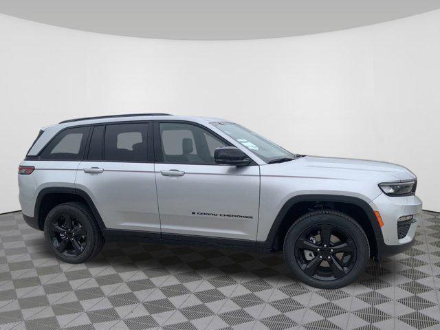 new 2024 Jeep Grand Cherokee car, priced at $50,999