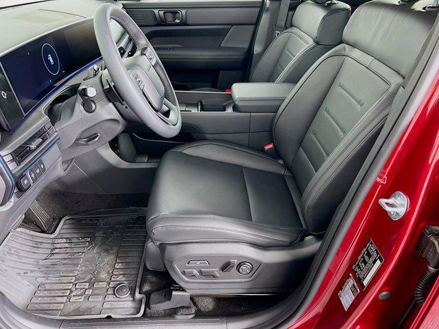 new 2025 Hyundai Santa Fe car, priced at $49,911