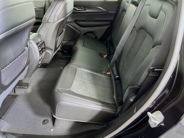 new 2025 Jeep Grand Cherokee car, priced at $42,708
