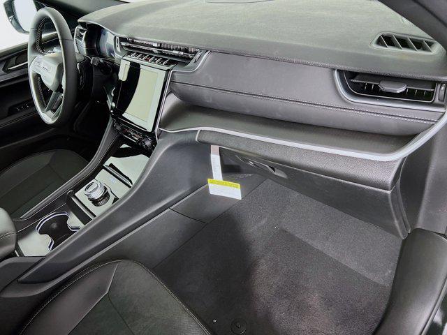 new 2025 Jeep Grand Cherokee car, priced at $42,708