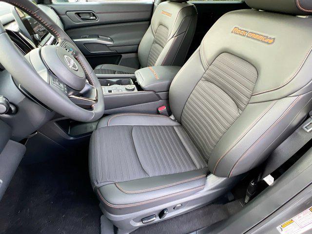 new 2025 Nissan Pathfinder car