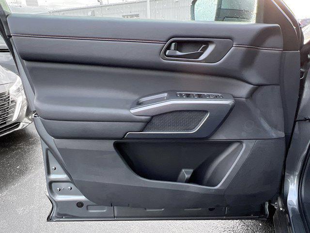 new 2025 Nissan Pathfinder car