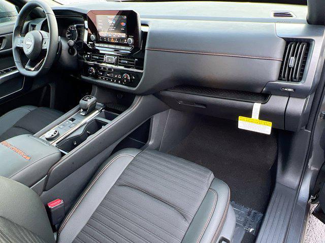 new 2025 Nissan Pathfinder car