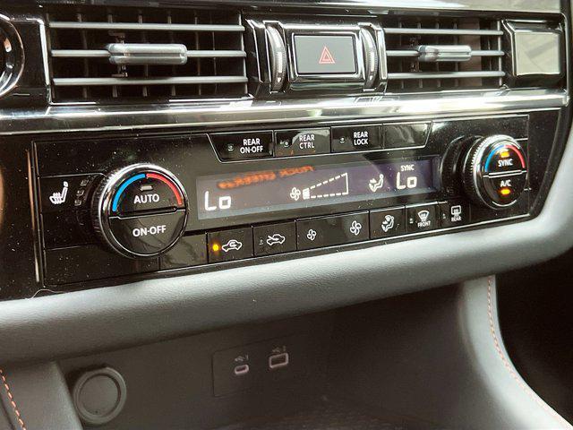 new 2025 Nissan Pathfinder car