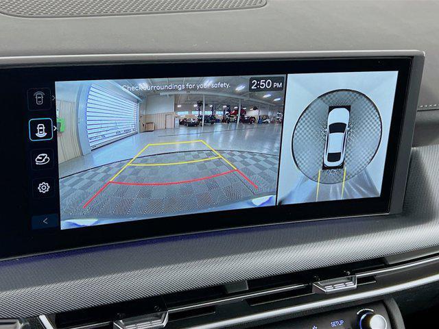 new 2025 Hyundai Sonata Hybrid car, priced at $38,825