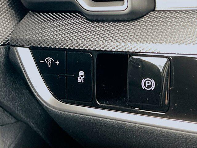 new 2025 Kia Sportage car, priced at $28,625
