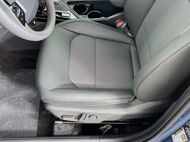 new 2025 Kia Niro car, priced at $29,935