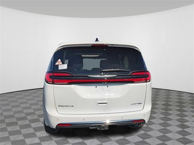 new 2024 Chrysler Pacifica car, priced at $51,087