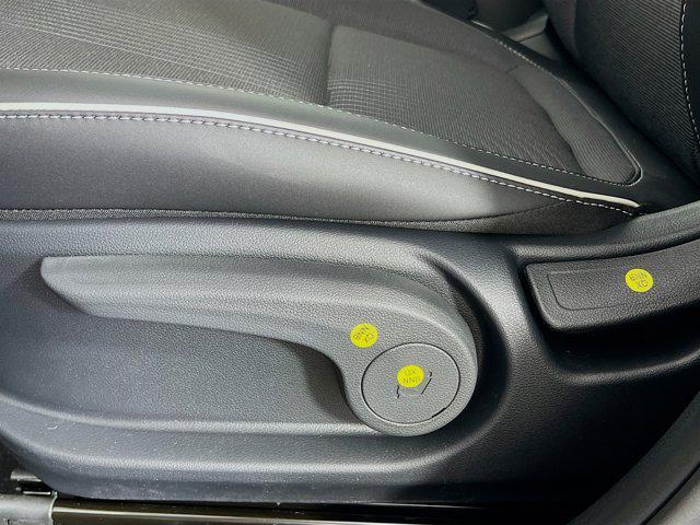 new 2025 Hyundai Venue car, priced at $25,540