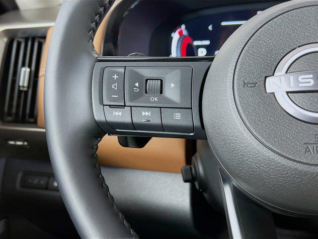 new 2025 Nissan Pathfinder car, priced at $49,423
