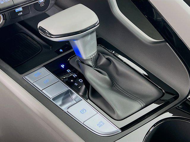 new 2025 Hyundai Elantra car, priced at $26,936