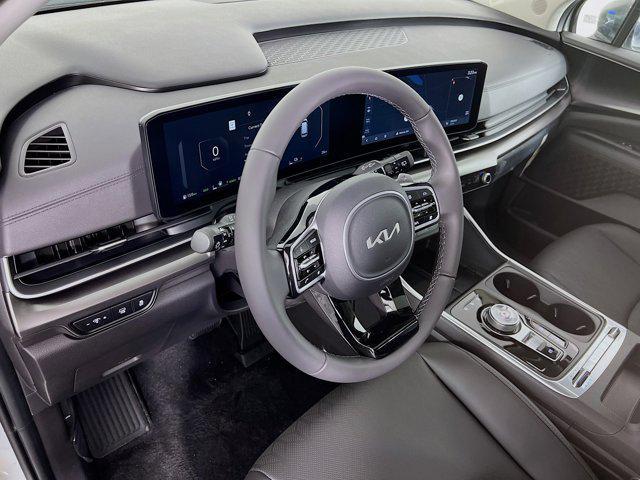 new 2026 Kia Carnival Hybrid car, priced at $48,749