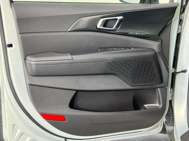 new 2026 Kia Carnival Hybrid car, priced at $48,749