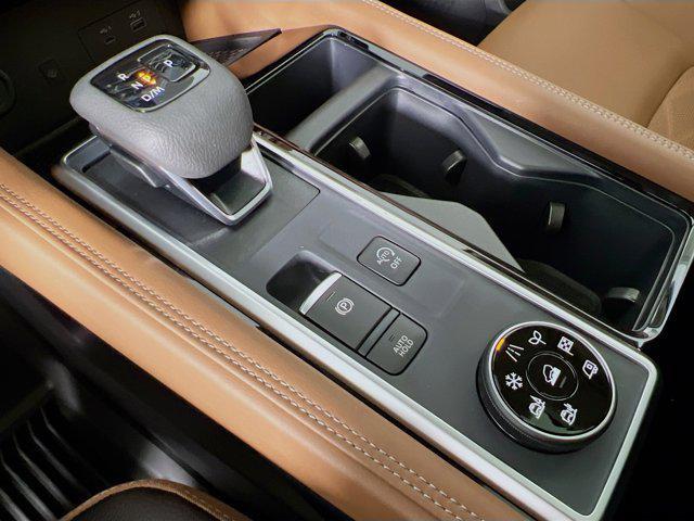 new 2025 Nissan Pathfinder car, priced at $44,574