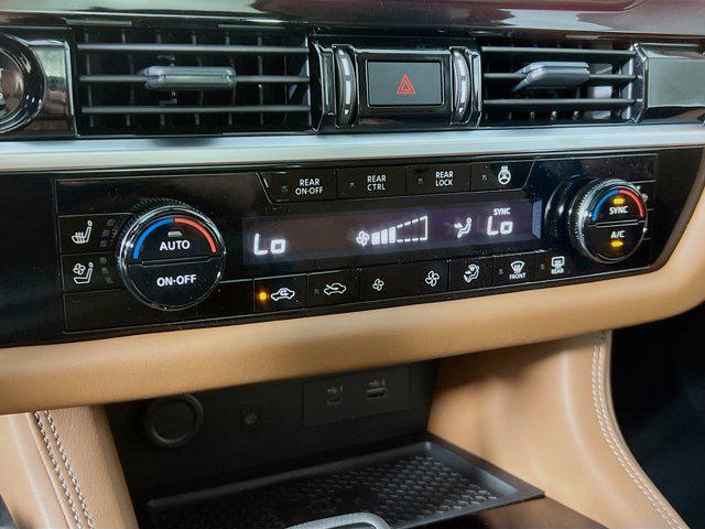 new 2025 Nissan Pathfinder car, priced at $44,574