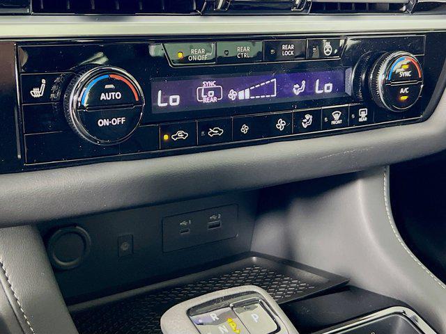 new 2025 Nissan Pathfinder car, priced at $46,289