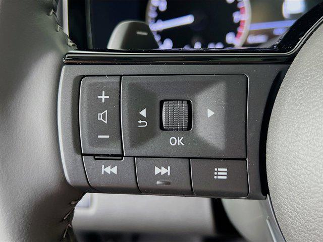 new 2025 Nissan Pathfinder car, priced at $46,289