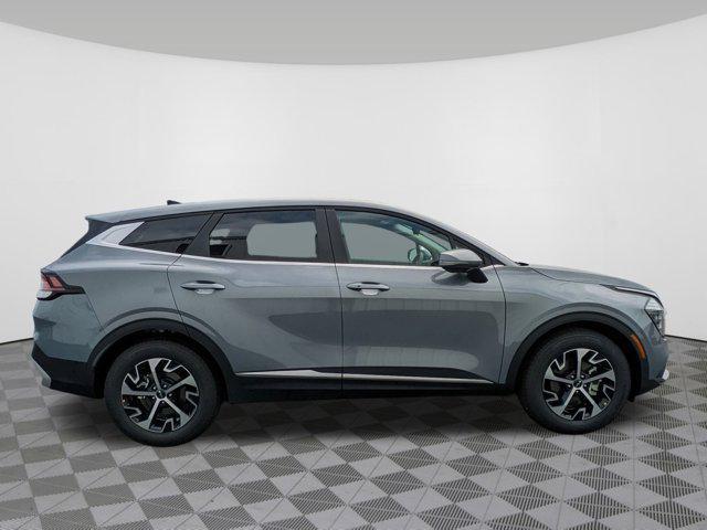 new 2025 Kia Sportage car, priced at $29,870