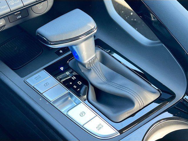 new 2025 Hyundai Elantra car, priced at $30,511