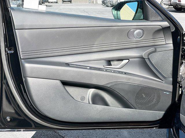 new 2025 Hyundai Elantra car, priced at $30,511