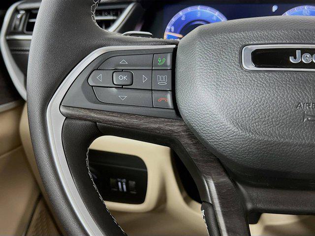 new 2025 Jeep Grand Cherokee car, priced at $44,292
