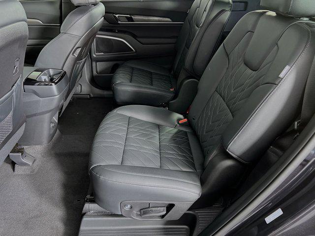 new 2025 Kia Telluride car, priced at $45,719