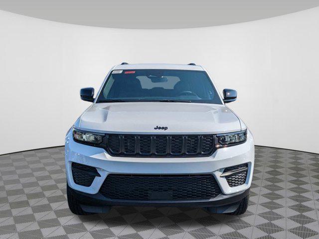 new 2024 Jeep Grand Cherokee car, priced at $40,456