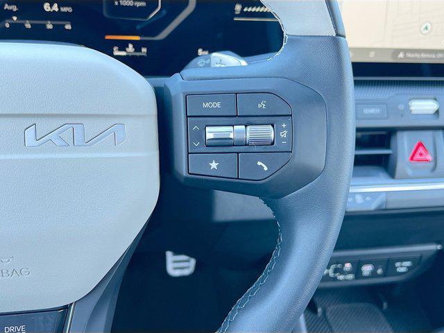 new 2025 Kia K4 car, priced at $29,577