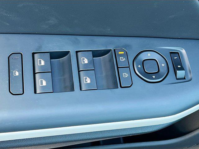 new 2025 Kia K4 car, priced at $29,577