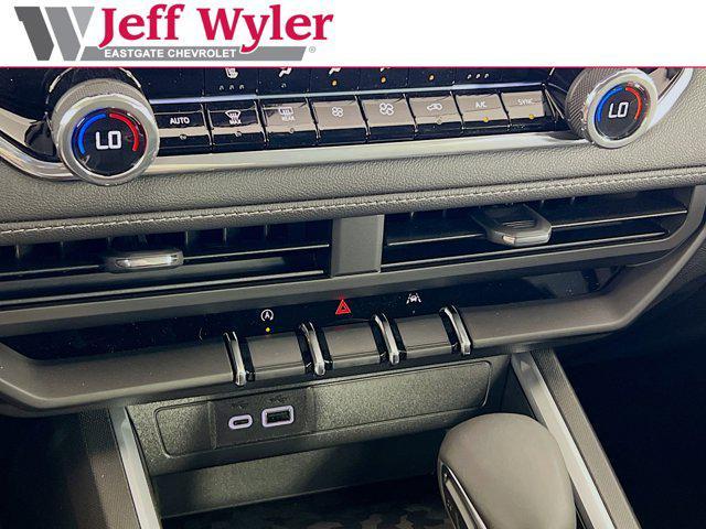 new 2025 Chevrolet Colorado car, priced at $41,365