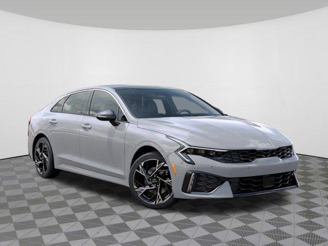 new 2025 Kia K5 car, priced at $30,960