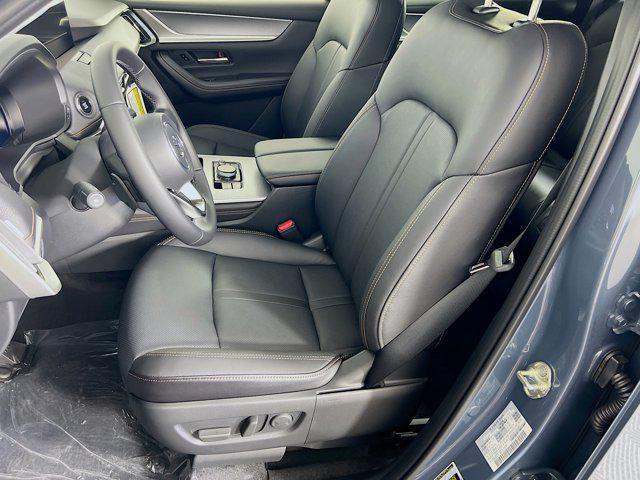 new 2025 Mazda CX-70 car, priced at $45,355