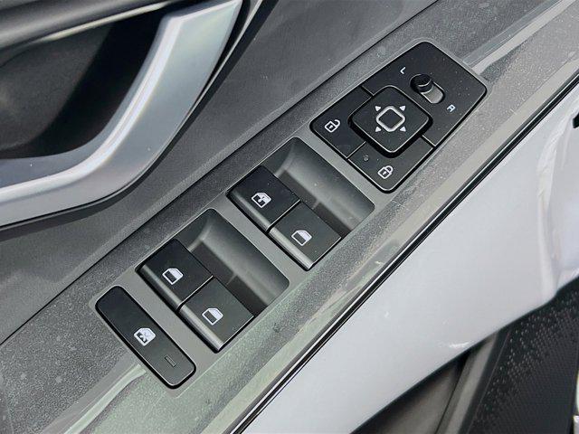 new 2025 Kia Niro car, priced at $30,485