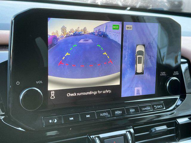 new 2025 Nissan Pathfinder car, priced at $44,318