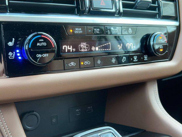 new 2025 Nissan Pathfinder car, priced at $44,318