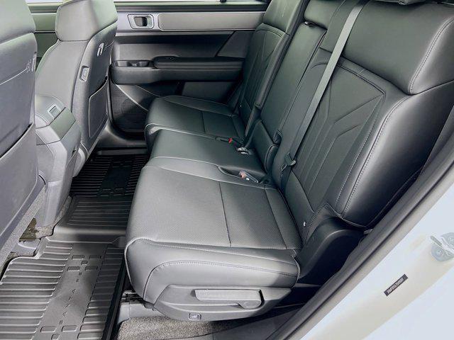 new 2025 Hyundai Santa Fe car, priced at $40,133