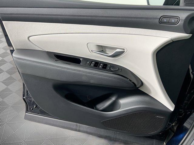 new 2026 Hyundai TUCSON Hybrid car, priced at $42,929