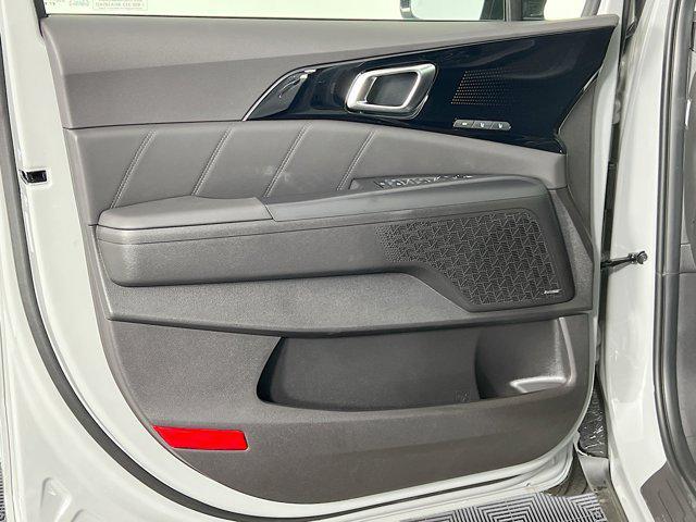 new 2026 Kia Carnival Hybrid car, priced at $52,269