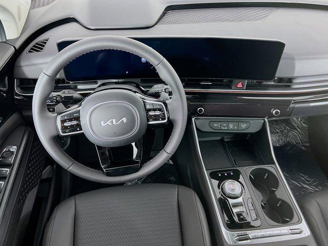new 2026 Kia Carnival Hybrid car, priced at $52,269