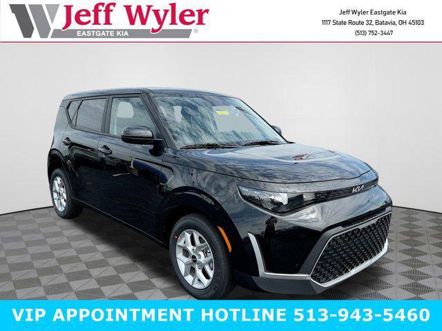new 2025 Kia Soul car, priced at $23,817