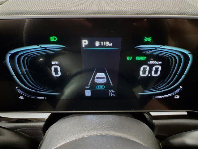 new 2025 Kia Niro car, priced at $29,987
