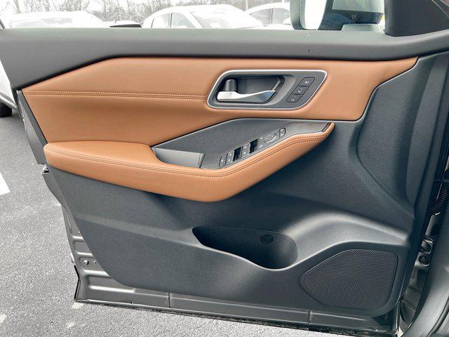 new 2025 Nissan Rogue car, priced at $44,316