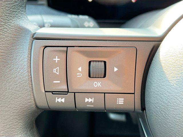 new 2025 Nissan Kicks car, priced at $24,993