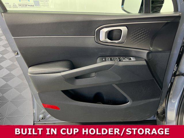 used 2022 Kia Sorento car, priced at $26,260