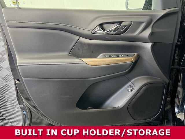 used 2023 GMC Acadia car, priced at $27,073