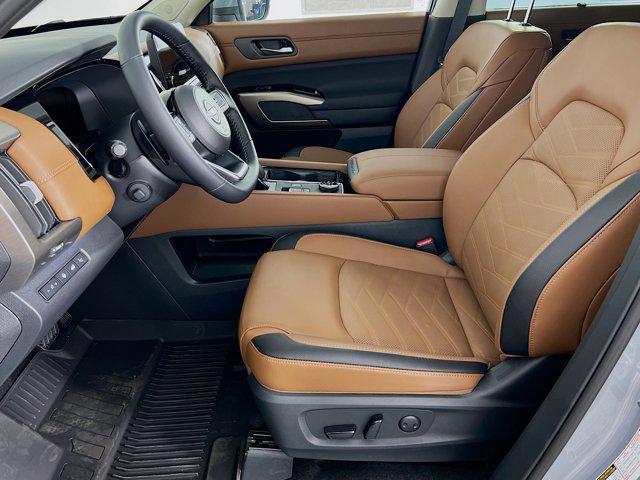 new 2025 Nissan Pathfinder car, priced at $50,245