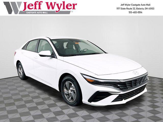 new 2025 Hyundai Elantra car, priced at $24,024