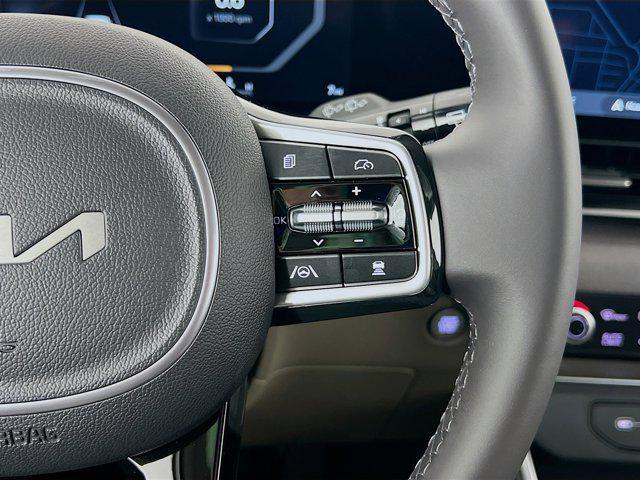 new 2025 Kia Carnival car, priced at $45,031