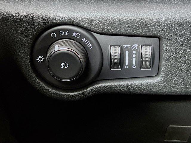 new 2026 Chrysler Pacifica car, priced at $42,302