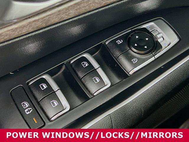 used 2022 Kia Sorento car, priced at $24,995